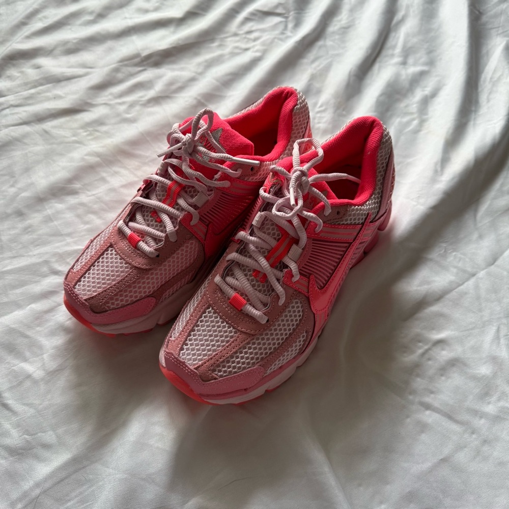 Nike Zoom Vomero 5‎ “triple pink”